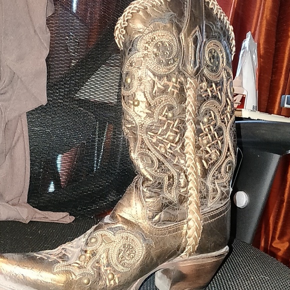 Corral Western Boots - Liked new (used only once) - Picture 8 of 8